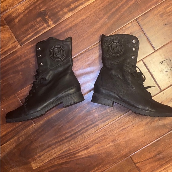 NEW ROCKPORT WATERPROOF BOOTS - Picture 2 of 5